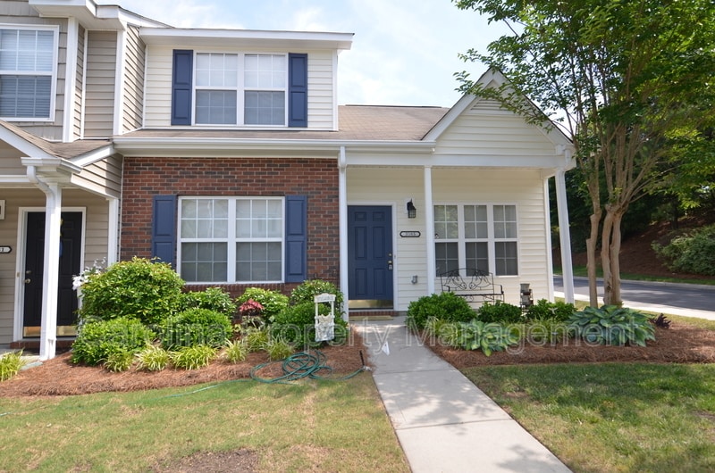 3585 Draycott Ave, Charlotte, NC 28213 House Rental in Charlotte, NC