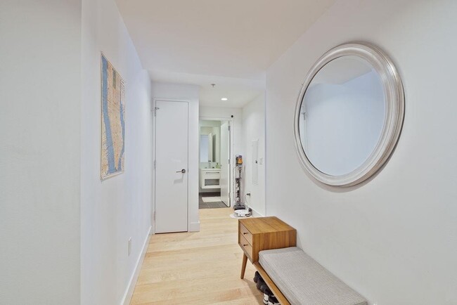 Foto del edificio - 77 Hudson St