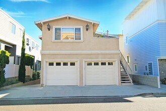 Building Photo - 1126 Cypress Ave