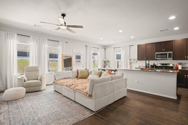 Building Photo - 5521 Sacra Cv