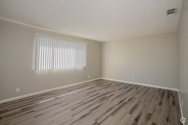 1 habitación, 1 baño - 700 pies cuadrados - Montecito Apartments