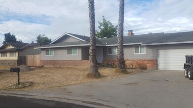 Building Photo - 1291 Creswell Dr