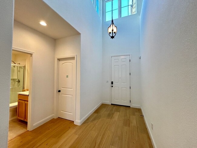 Foto del edificio - 4000 Salt Point Way Rancho Cordova, CA 95742