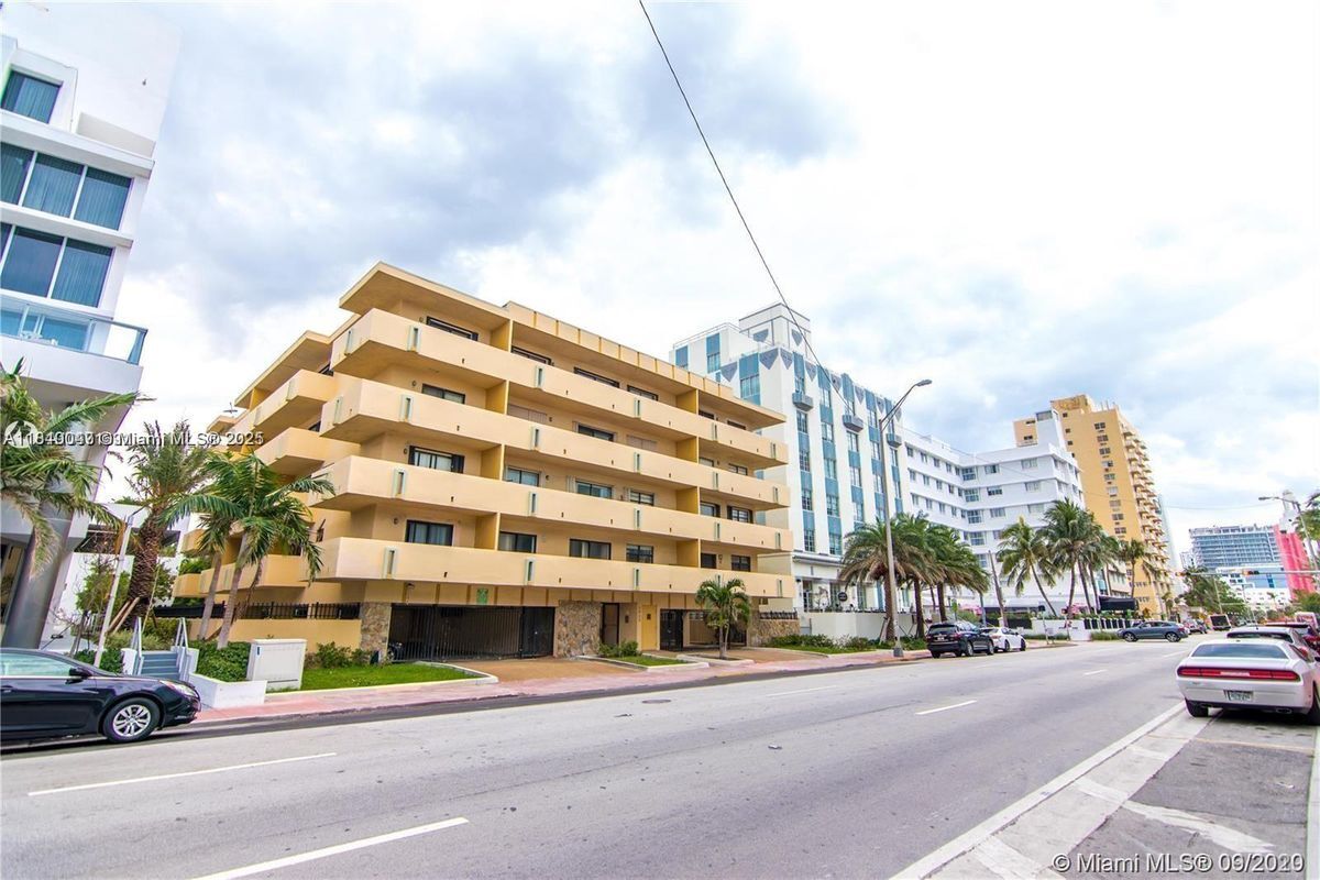 Foto principal - 2924 Collins Ave