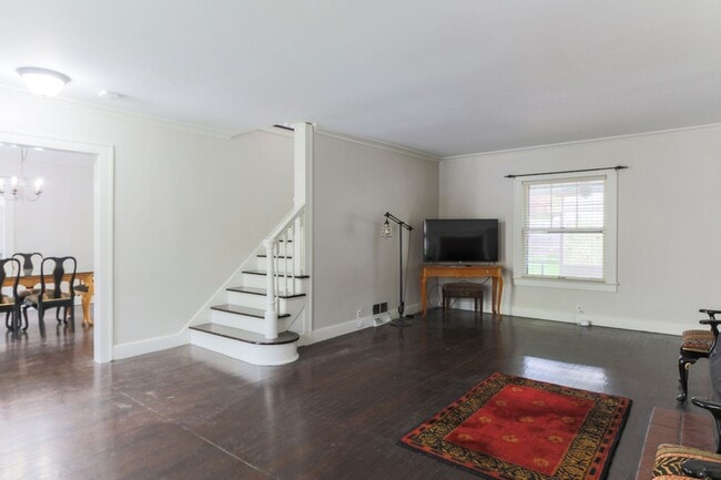 Building Photo - {204} Brookside Stunner + Fully updated 2 Story + Fenced Yard + 1 Car Garage