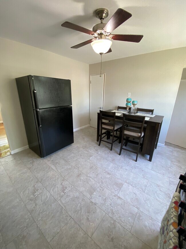 Kitchen - 10211 Baltimore Ave