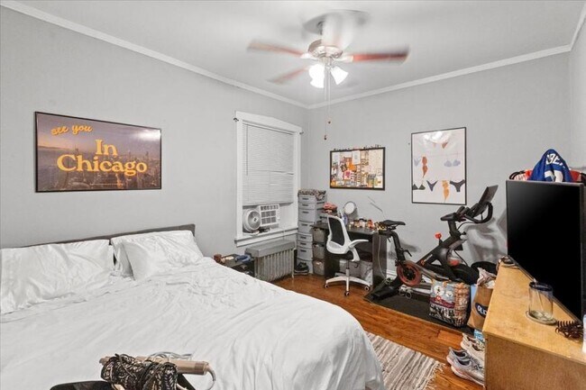 Foto del edificio - 3 bedroom in Chicago IL 60614