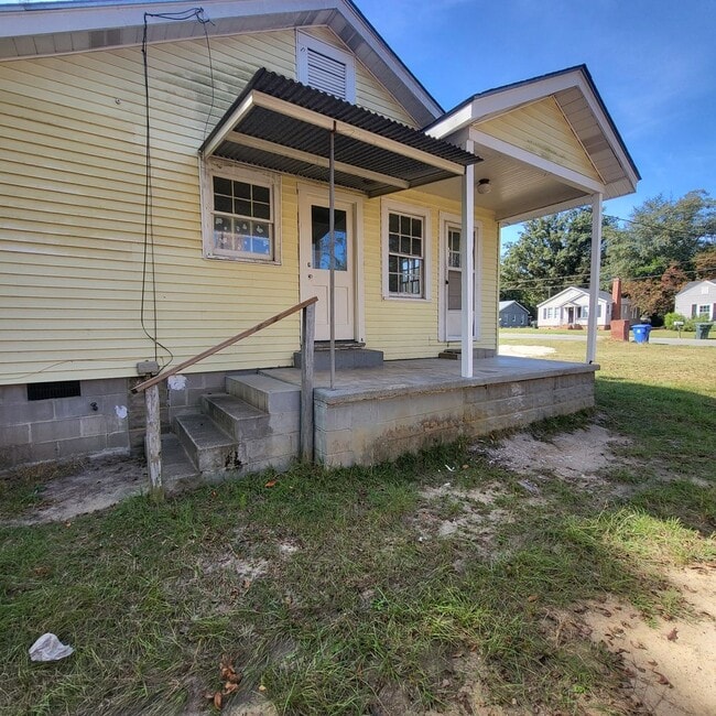 Foto del edificio - 120 Hillcrest Dr