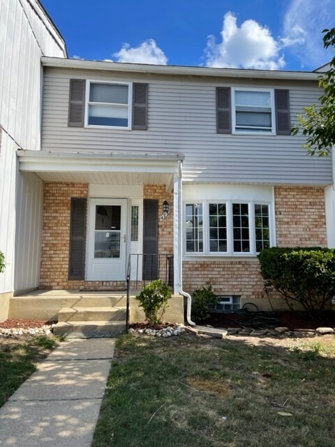 Foto principal - 475 Kenilworth Ct
