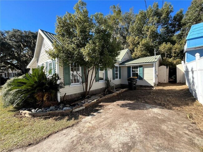 Foto del edificio - 303 North Way