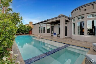 Building Photo - 1704 Choice Hills Dr