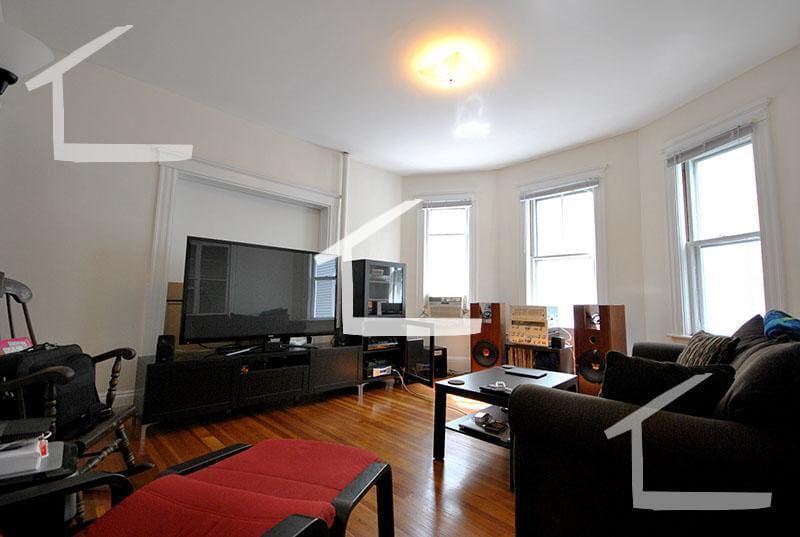 Foto principal - 29 Gerald Rd