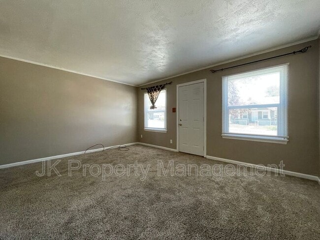 Foto del edificio - 208 9th St N