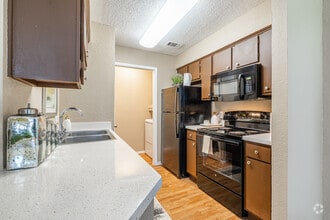 Interior Photo - Greenbriar Apartments