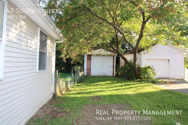 Building Photo - Spacious 3 Bedroom Townhouse in Rollinsford!