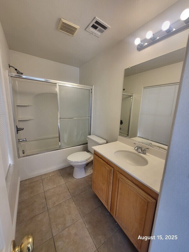 Foto del edificio - 7224 Dry Lake Ct
