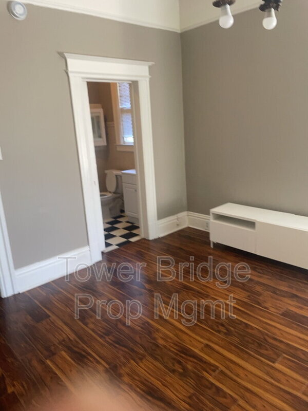 Foto del edificio - 1710 1/2 16th St