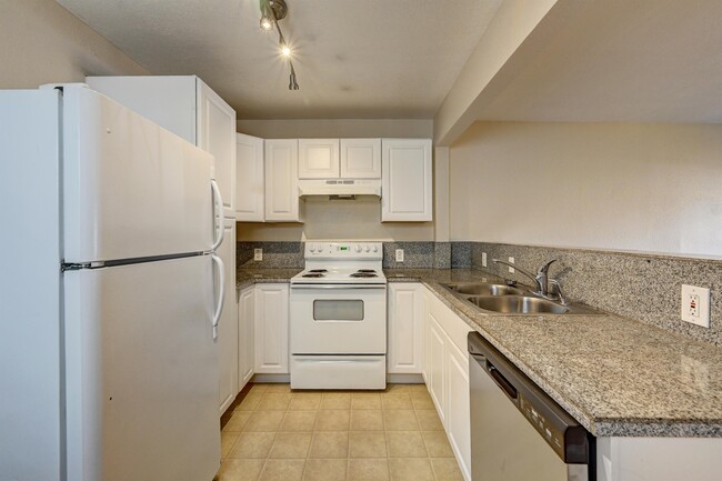 Foto del edificio - 3526 N Marion St
