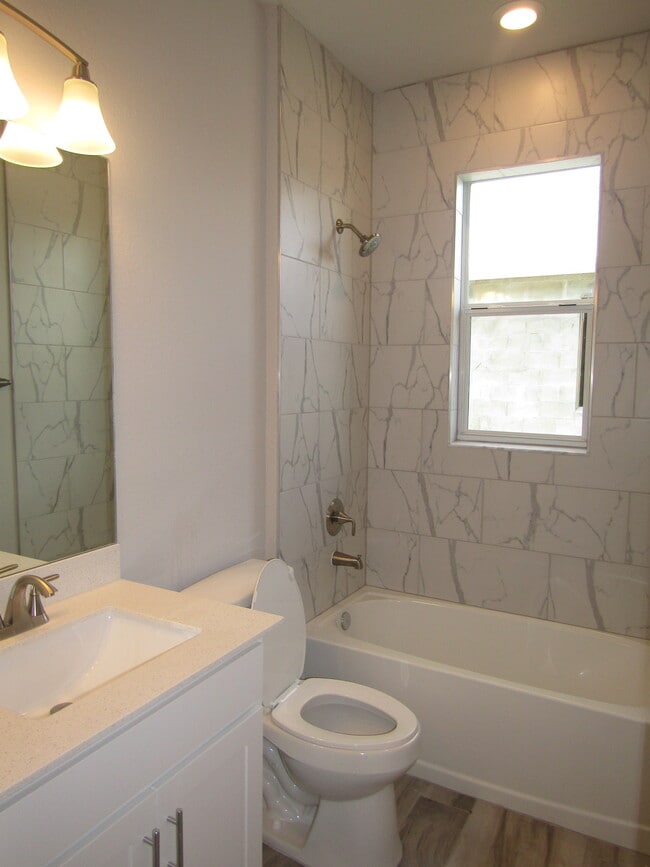 Building Photo - 9113 Waldrep St