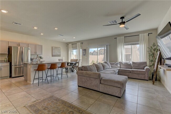 Foto del edificio - 7828 Rachelis St