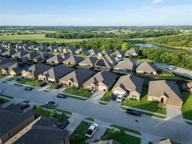 Building Photo - 3325 Stanley St