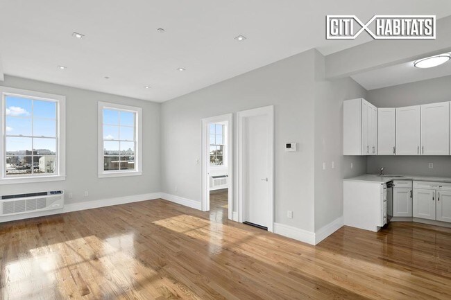 951 Grand St Unit 4f Brooklyn Ny 11211 Apartment For Rent In Primary Photo 951 Grand St