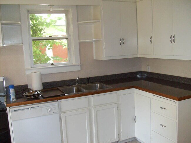 Foto del edificio - 325 S Sherwood St