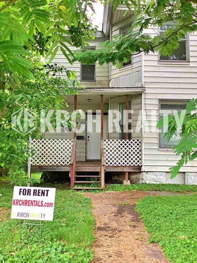 Primary Photo - 1221 Central Ave