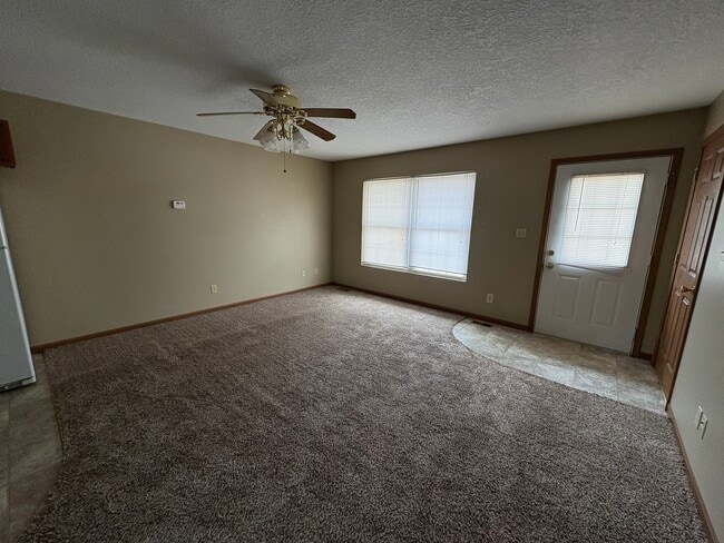 Building Photo - 1516 S Osteopathy Ave