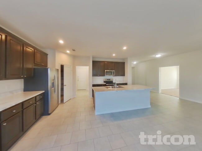 Building Photo - 332 Marble Creek Dr