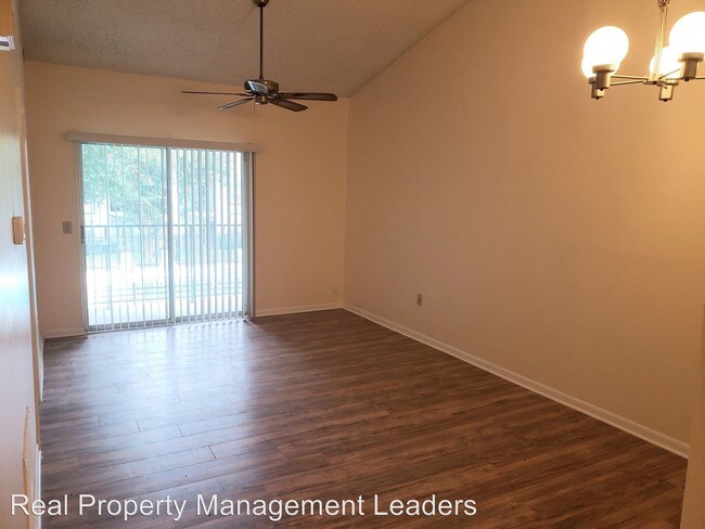 Foto del edificio - 12701 N 50th St