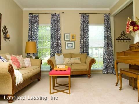 Building Photo - 2882 Ambridge Dr