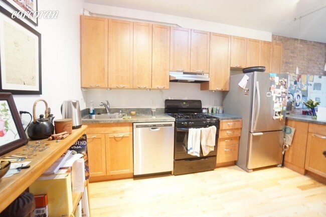 Foto del edificio - 258 W 123rd St