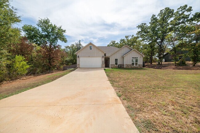 Building Photo - 20683 Prayer Mountain Rd