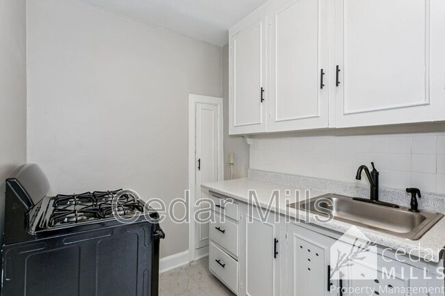 Foto del edificio - 405 N Hillside St