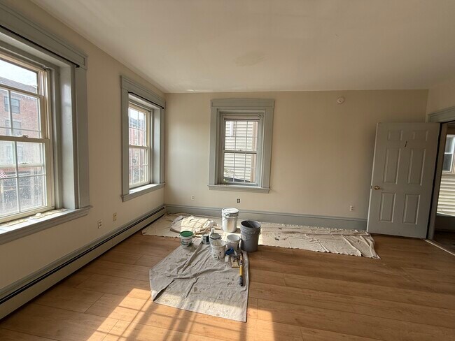 Living room - 111 Water St