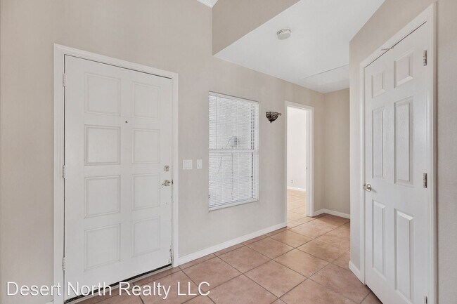 Building Photo - 3 br, 2 bath House - 1052 W Paseo Way