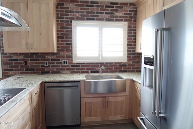 Foto del edificio - 6025 Woodland St