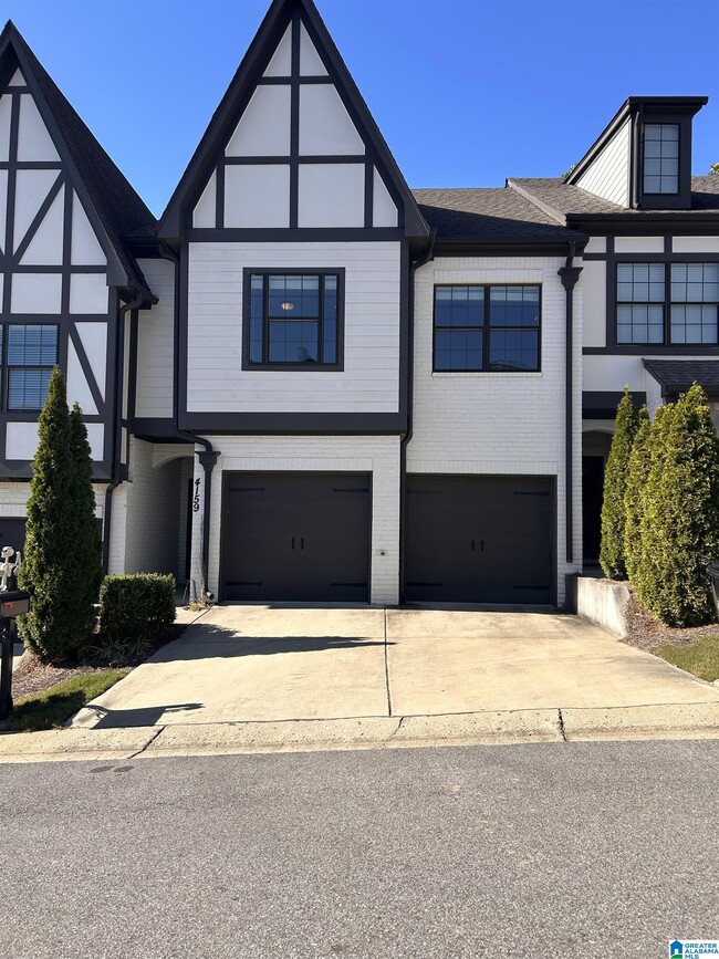 Building Photo - 4155 Lennox Wy