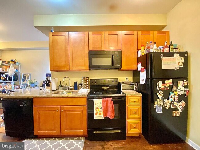 Foto del edificio - 1618 Page St