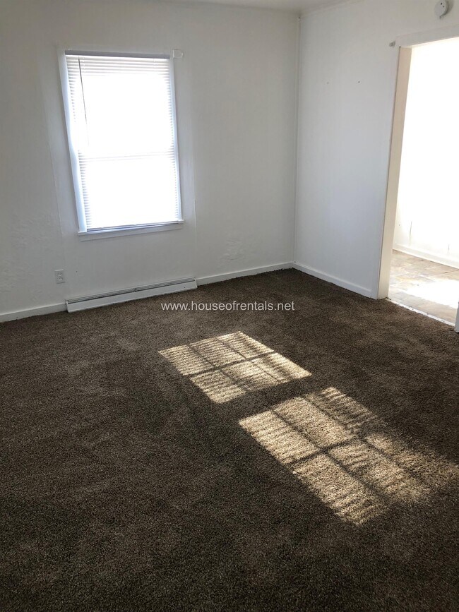 3 Ct A, Herrin, IL 62948 House Rental in Herrin, IL