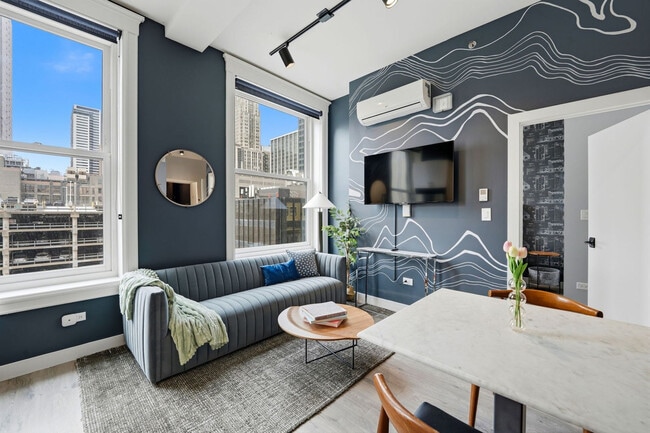 Building Photo - 417 S Dearborn St