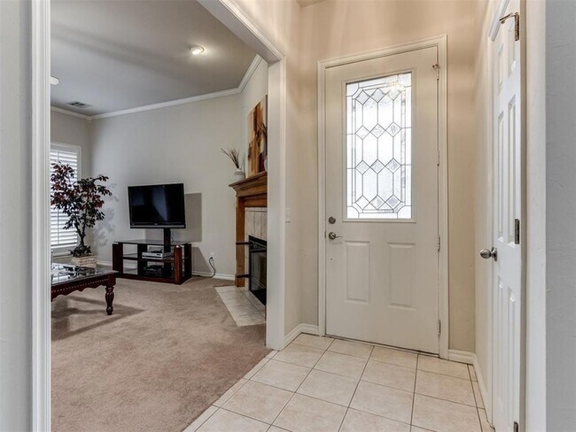 Building Photo - 15400 Swallowtail Rd