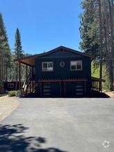 Building Photo - 11869 Deerfield Dr