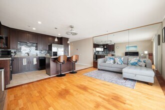 Building Photo - 4878 Pescadero Ave