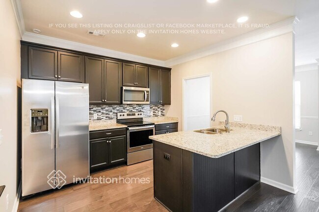 Foto del edificio - 1120 Kennesaw Blvd