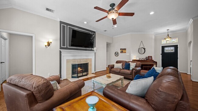 Foto del edificio - 14607 Graywood Grove Ln
