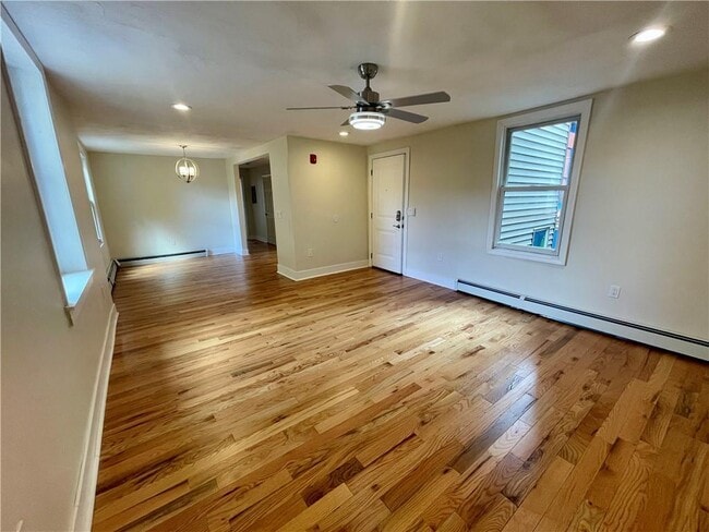 Building Photo - 108 Spruce St
