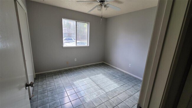 Building Photo - 9508 Keegans Wood Dr