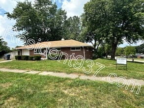 Building Photo - 5189 Packard Dr